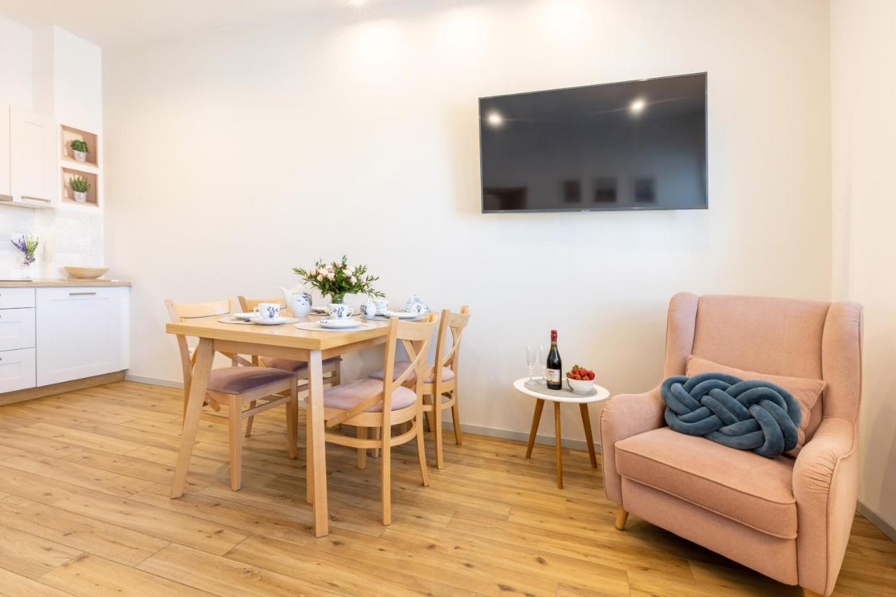 Apartament Stars ウストカ エクステリア 写真